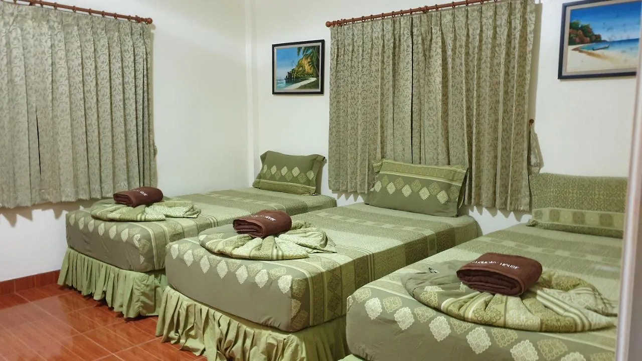 Hostel Harmony House-Sha Plus Pansiyon Phi Phi Adaları