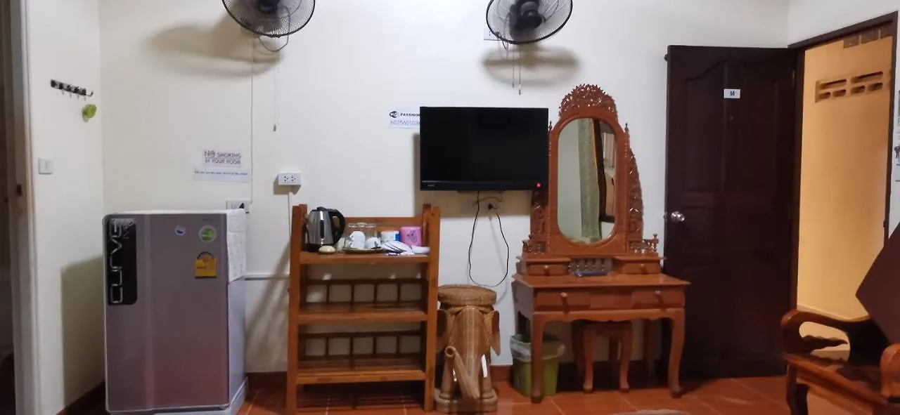 Hostel Harmony House-Sha Plus Pansiyon Phi Phi Adaları