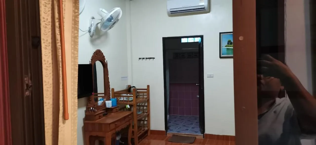 Hostel Harmony House-Sha Plus Pansiyon Phi Phi Adaları Tayland